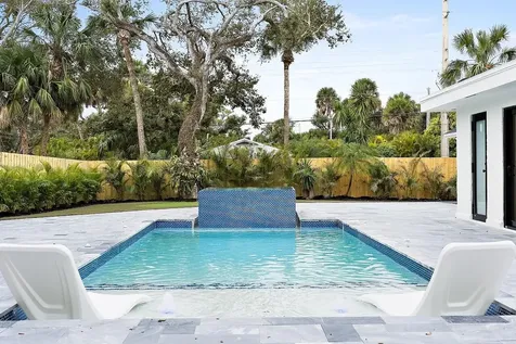 706 Flamevine Lane Vero Beach FL 32963