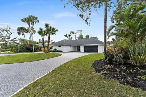 706 Flamevine Lane Vero Beach FL 32963
