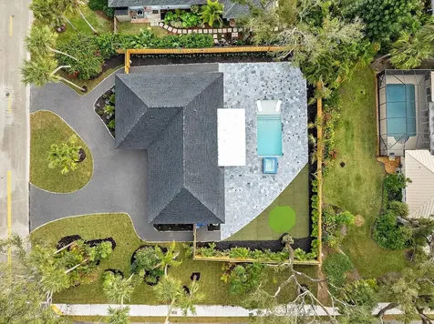706 Flamevine Lane Vero Beach FL 32963