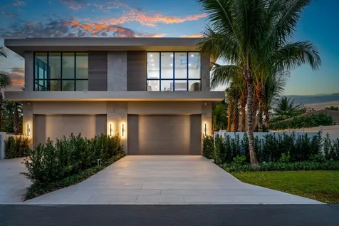 1136 Ne 9th Avenue Delray Beach FL 33483