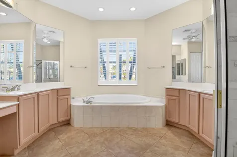 9566 Lantern Bay Circle West Palm Beach FL 33411