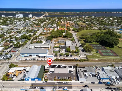 4250 Georgia Avenue West Palm Beach FL 33405