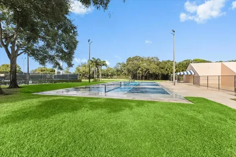 2704 27th Way West Palm Beach FL 33407
