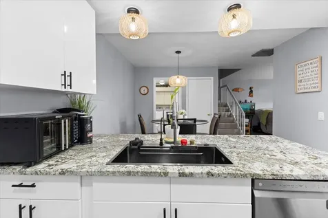2704 27th Way West Palm Beach FL 33407