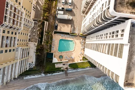 5380 N Ocean Drive Singer Island FL 33404