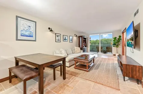 689 Ne 6th Court Boynton Beach FL 33435