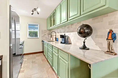 689 Ne 6th Court Boynton Beach FL 33435