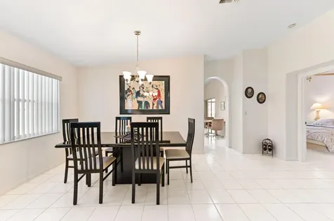 8053 Clear Shores Circle Delray Beach FL 33446