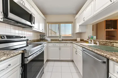 8053 Clear Shores Circle Delray Beach FL 33446