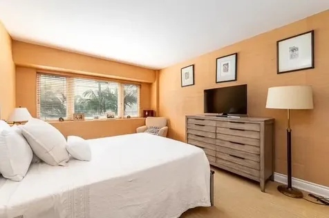 455 Australian Avenue Palm Beach FL 33480