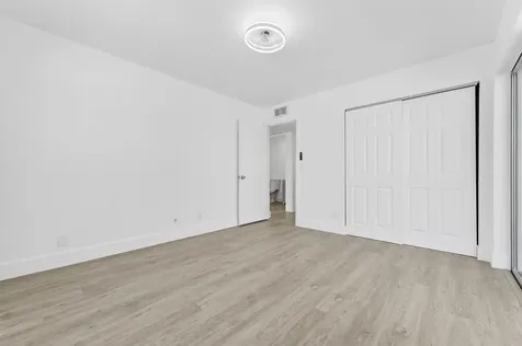 124 Normandy C Delray Beach FL 33484