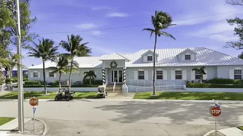 21 Hibiscus Drive Briny Breezes FL 33435