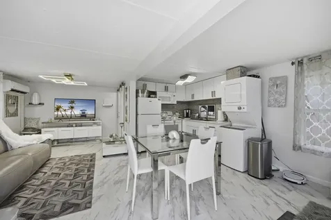 21 Hibiscus Drive Briny Breezes FL 33435