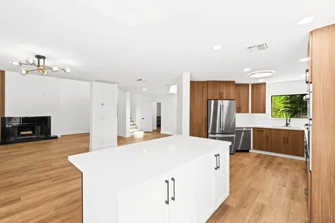 22548 Caravelle Circle Boca Raton FL 33433