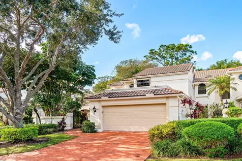 22548 Caravelle Circle Boca Raton FL 33433
