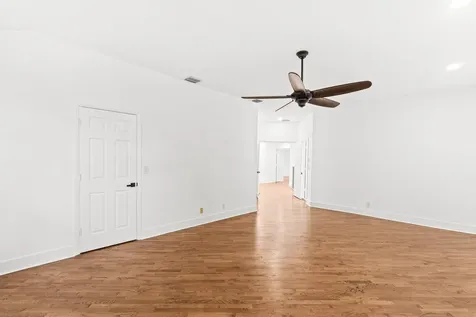 22548 Caravelle Circle Boca Raton FL 33433