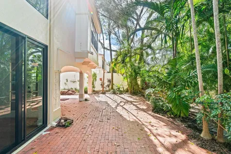 22548 Caravelle Circle Boca Raton FL 33433