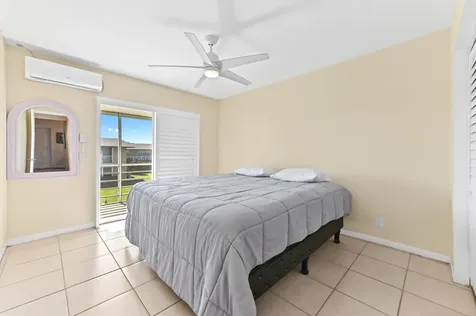 142 Norwich F West Palm Beach FL 33417
