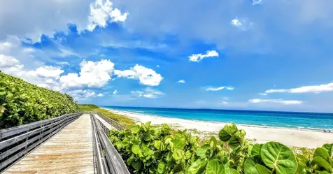142 Norwich F West Palm Beach FL 33417