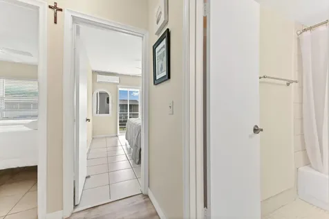 142 Norwich F West Palm Beach FL 33417