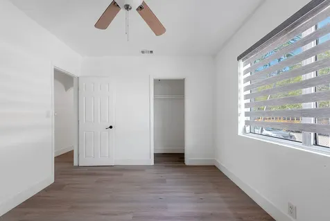 323 NW 21st Avenue Miami FL 33125