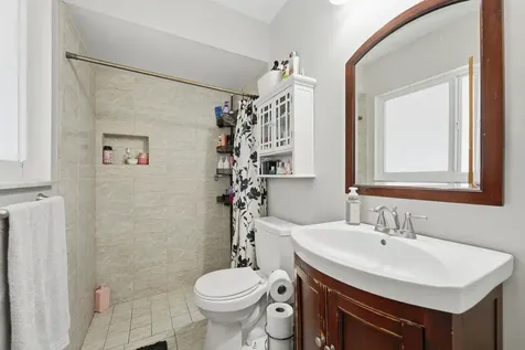 898 Se Evergreen Terrace Port Saint Lucie FL 34983