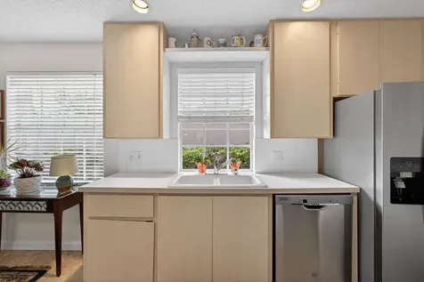 4238 Royal Oak Drive Palm Beach Gardens FL 33410