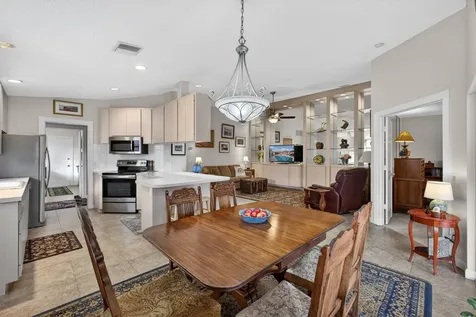 4238 Royal Oak Drive Palm Beach Gardens FL 33410