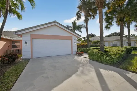 4238 Royal Oak Drive Palm Beach Gardens FL 33410