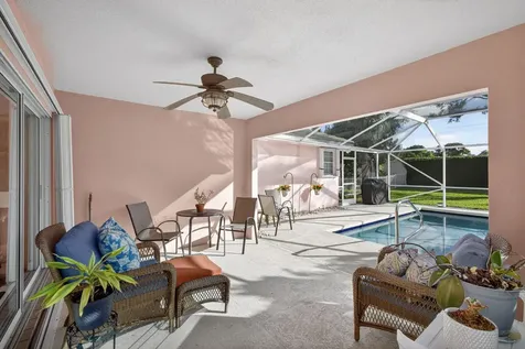 4238 Royal Oak Drive Palm Beach Gardens FL 33410