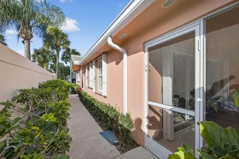 4238 Royal Oak Drive Palm Beach Gardens FL 33410