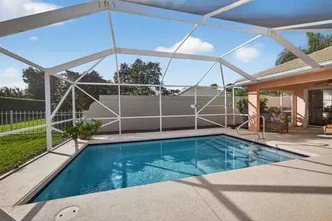4238 Royal Oak Drive Palm Beach Gardens FL 33410