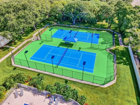 4238 Royal Oak Drive Palm Beach Gardens FL 33410
