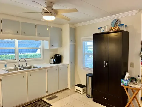 1552 S 33rd Road Hollywood FL 33021