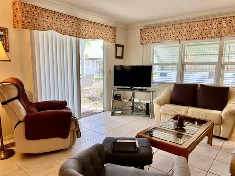 1552 S 33rd Road Hollywood FL 33021
