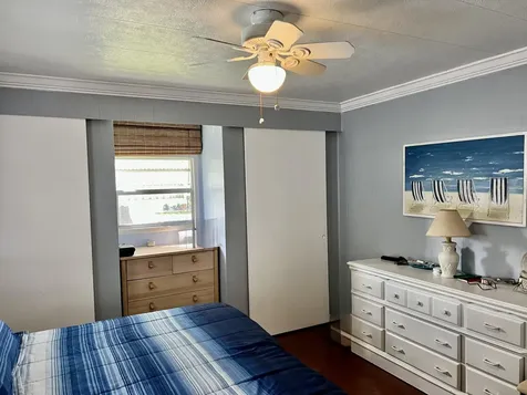 1552 S 33rd Road Hollywood FL 33021