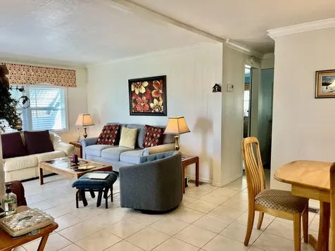 1552 S 33rd Road Hollywood FL 33021