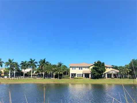 685 Pacific Grove Drive West Palm Beach FL 33401