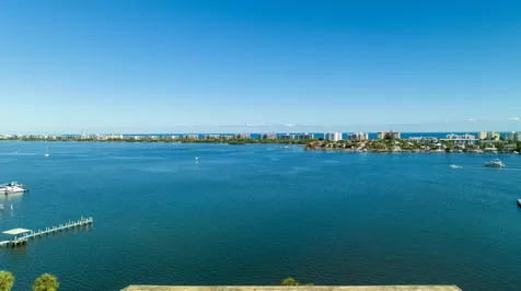100 Waterway Drive Lantana FL 33462