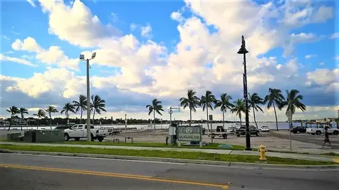 100 Waterway Drive Lantana FL 33462