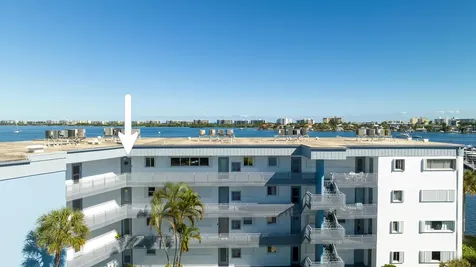100 Waterway Drive Lantana FL 33462