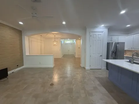 11908 SW Crestwood Circle Port Saint Lucie FL 34987
