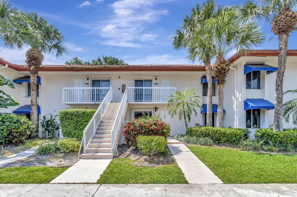 280 Nw 67th Street Boca Raton FL 33487