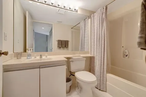 280 Nw 67th Street Boca Raton FL 33487