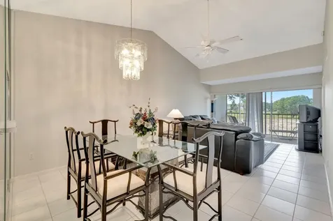 280 Nw 67th Street Boca Raton FL 33487