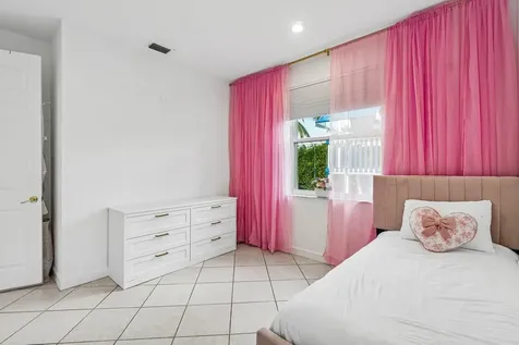 9641 Parkview Avenue Boca Raton FL 33428