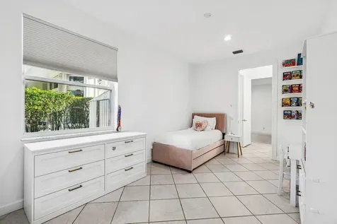 9641 Parkview Avenue Boca Raton FL 33428