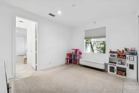 9641 Parkview Avenue Boca Raton FL 33428