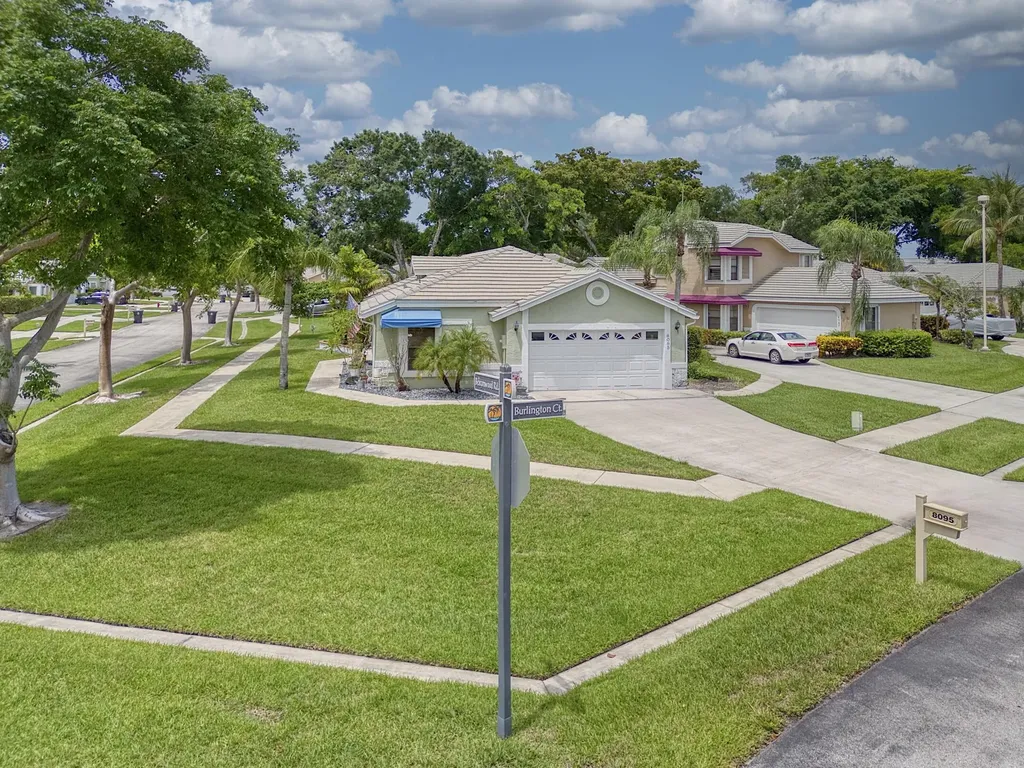8095 Burlington Court Lake Worth FL 33467