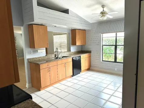 8095 Burlington Court Lake Worth FL 33467